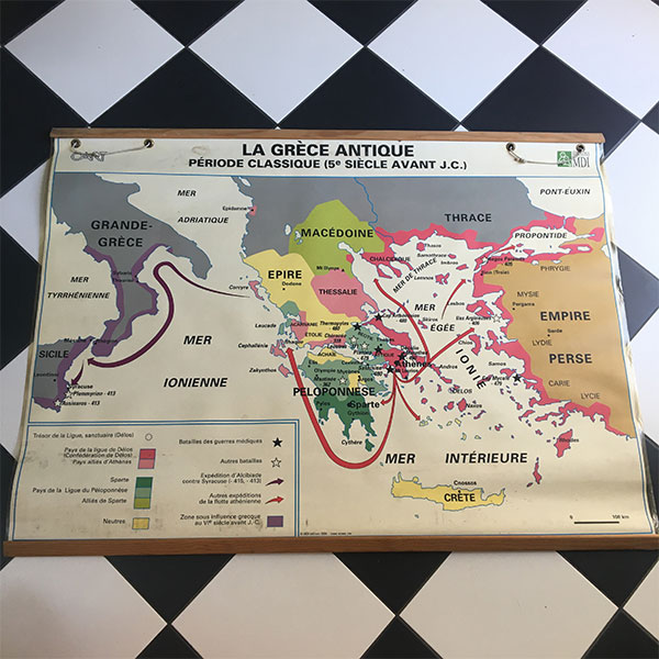 Ancienne carte géographique - la Grèce antique idéale pour apporter une touche vintage à une chambre d'enfant